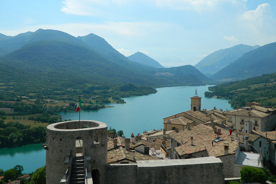 Castello medievale di Villetta Barrea